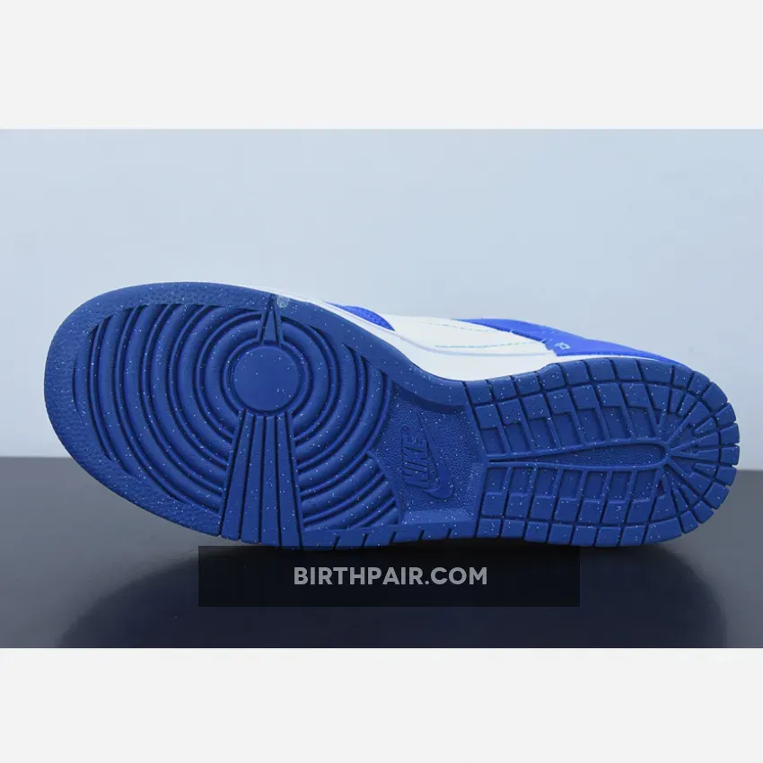 Nike Dunk Low Hyper Royal / Nike Dunk Low Disrupt 2 White/University Blue-Hyper Royal
