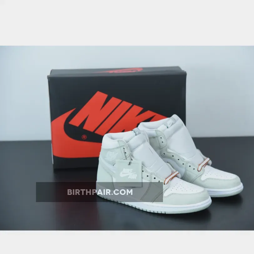 Wmns Air Jordan 1 Retro High Og Seafoam/Healing Orange/White AJ1 - Orange And White Jordan 1 High CD0461-002