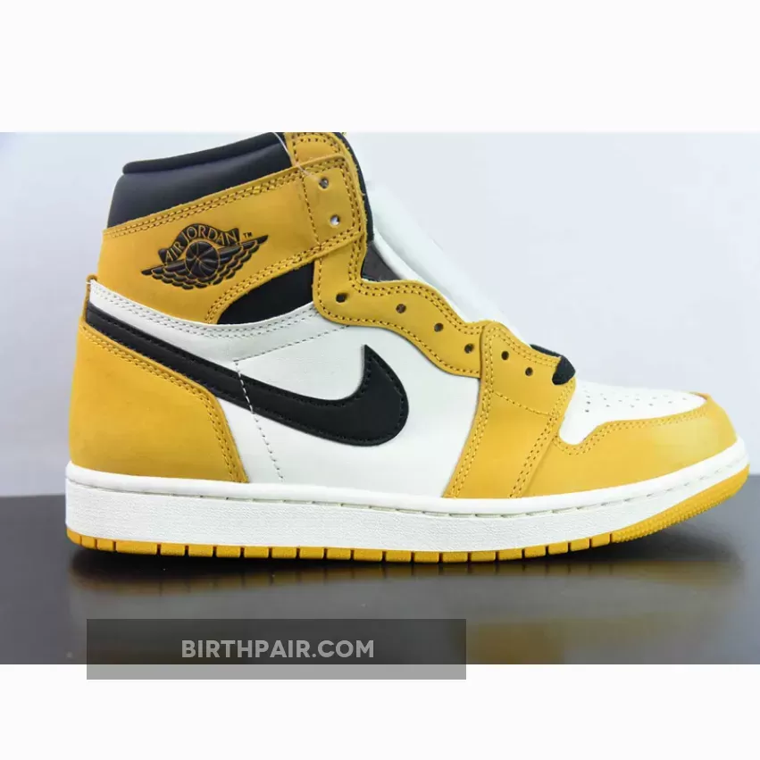 Air Jordan 1 High OG Yellow Ochre/Black-Sail DZ5485-701