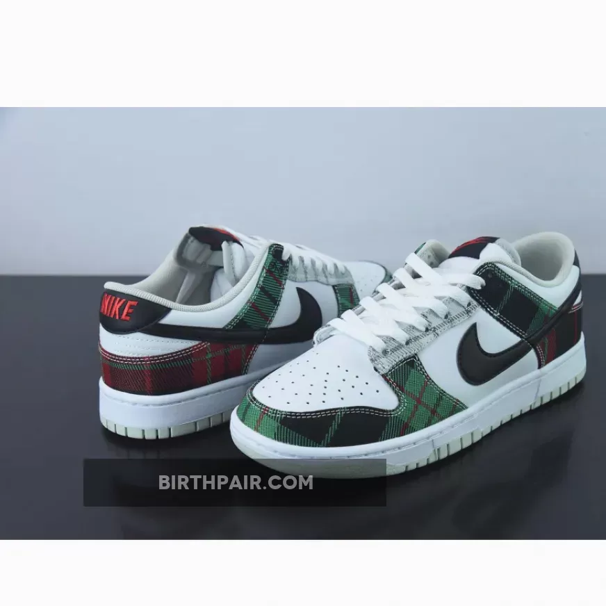 Nike Dunk Low 'Tartan Plaid' White/Black-University Red DV0827-100 / Nike Plaid Dunks
