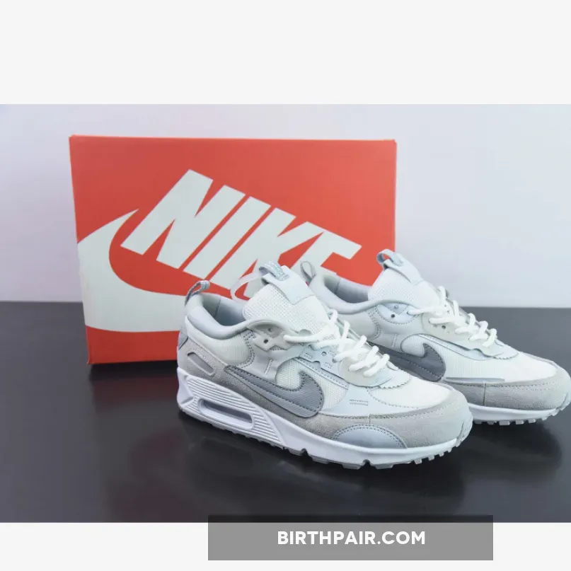 Nike Air Max Futura / Nike Air Max 90 Futura Summit White Pure Platinum