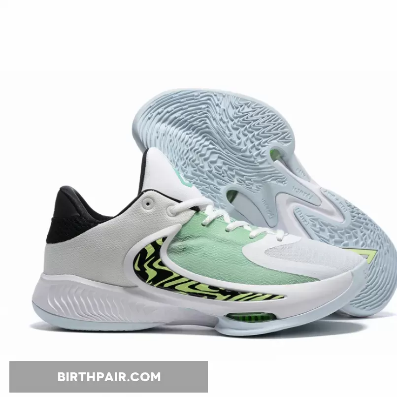 Giannis Freak 4 Review / Nike Zoom Freak 4 'Barely Volt'