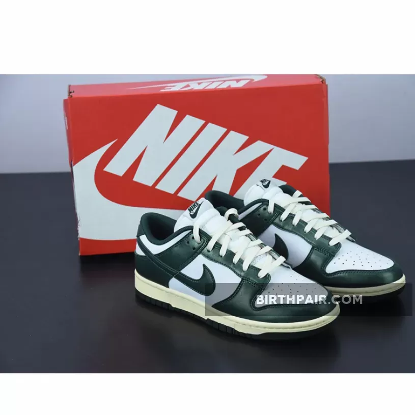 Low Top Dunks Green Nike Dunk Low Vintage Green DQ8580-100
