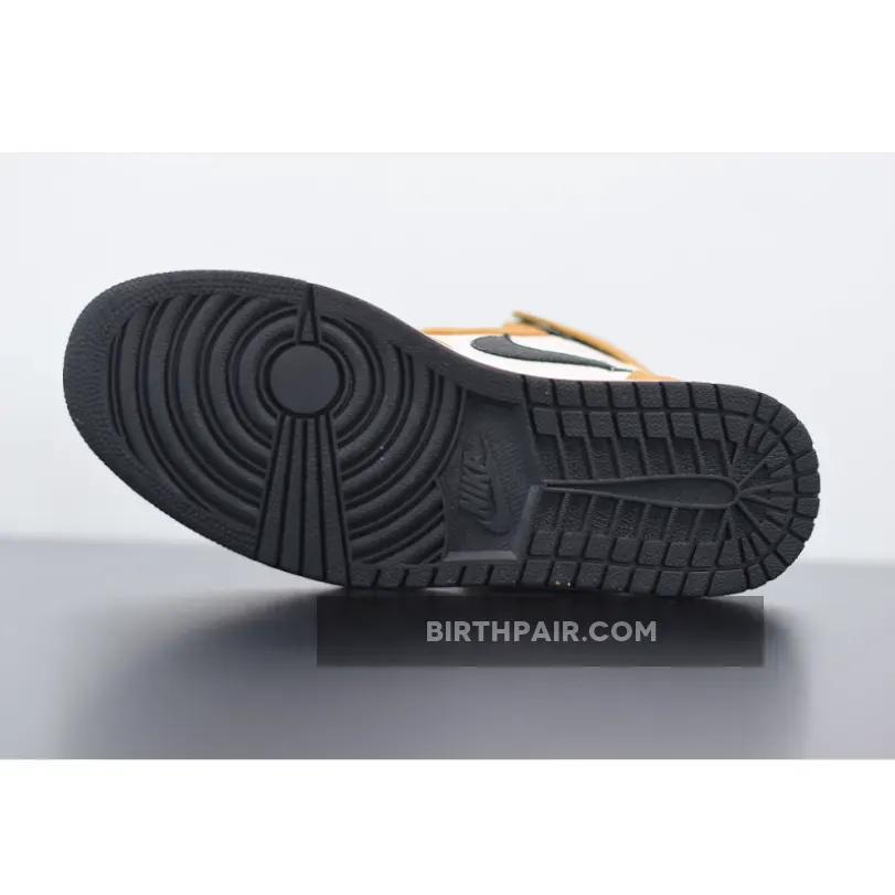 Jordan 1 Rookie Of The Year On Feet / Air Jordan 1 Retro High OG 'Rookie of the Year' Gold Harvest/Black-Sail