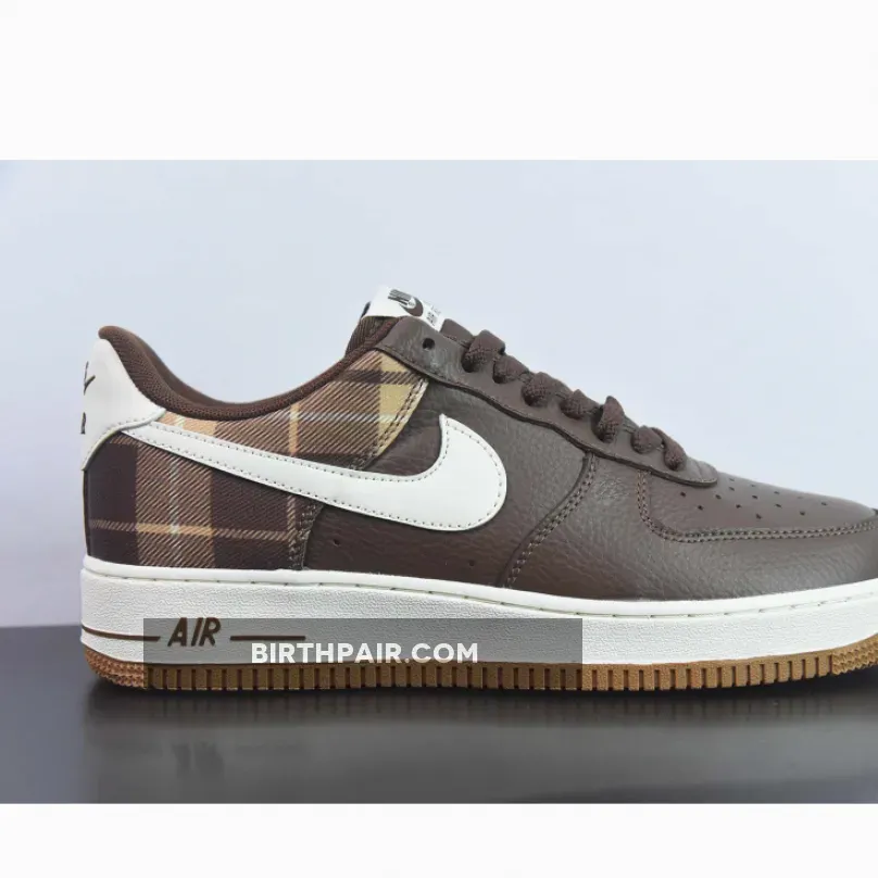 Air Jordan 4 Cacao Wow / Nike Air Force 1 Low 'Plaid' Cacao Wow/Pale Ivory