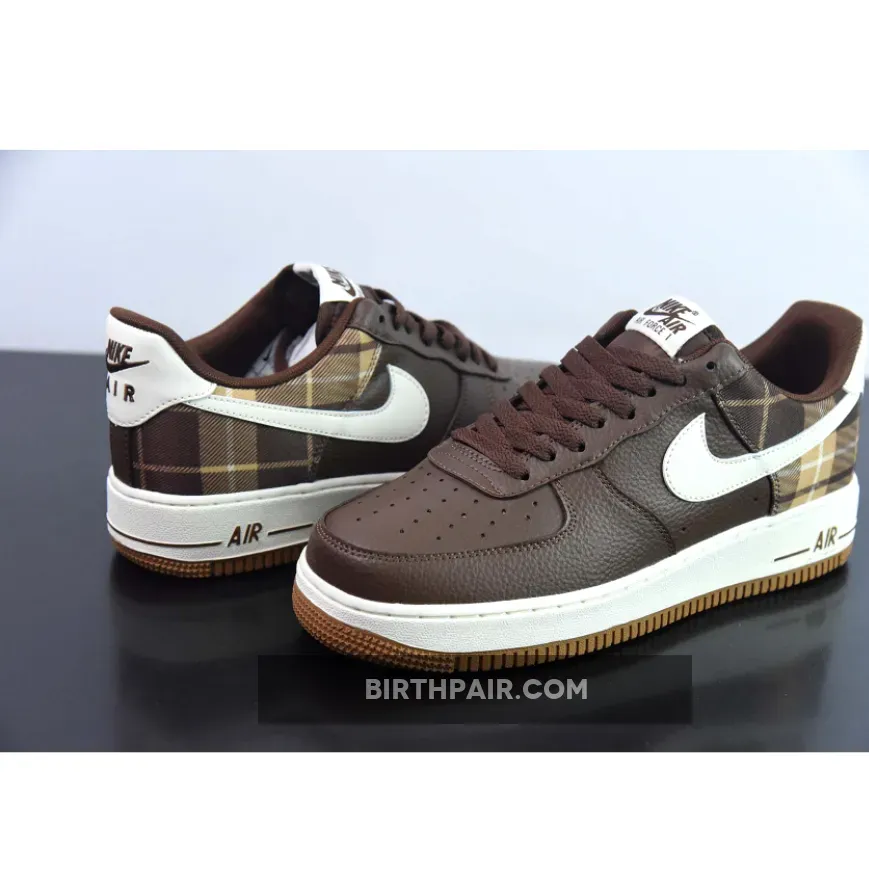 Air Jordan 4 Cacao Wow / Nike Air Force 1 Low 'Plaid' Cacao Wow/Pale Ivory
