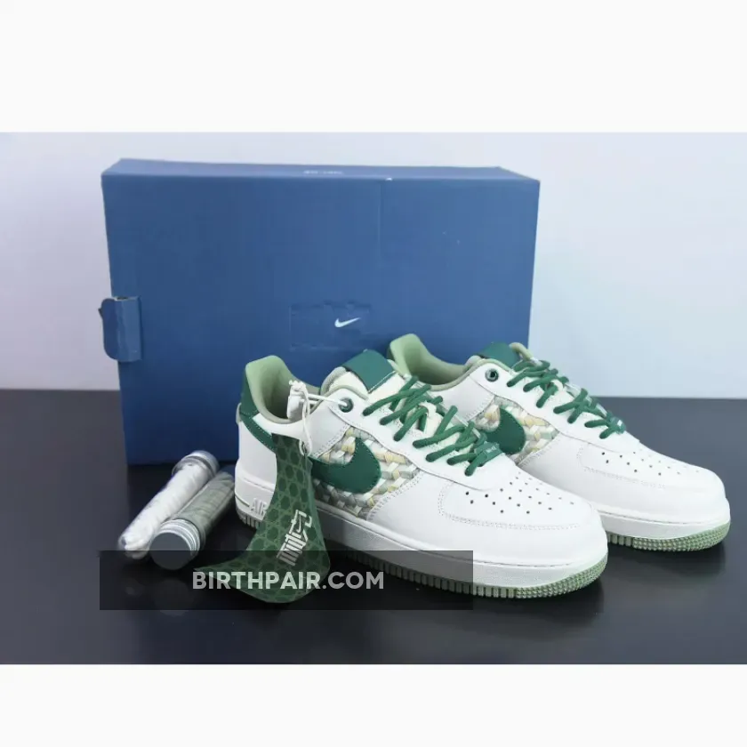 Nike Air Force 1 Low 'NAI-KE' Sail/Gorge Green Gorge Green Air Force