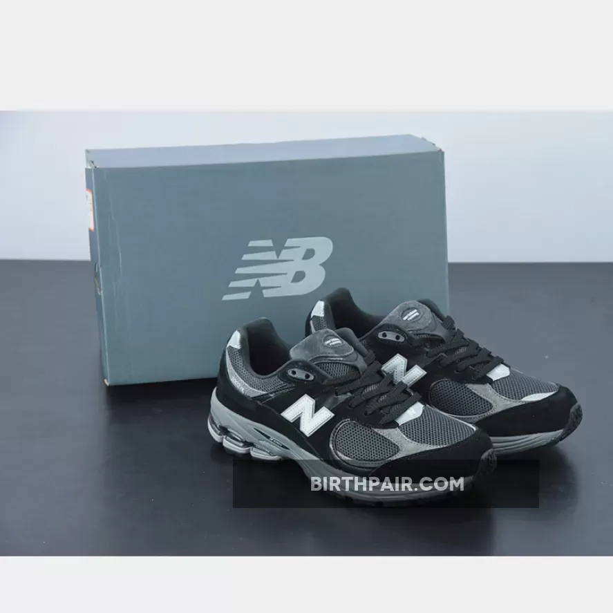 New Balance 2002R Phantom Black M2002RR1 - new balance 2002r grey black