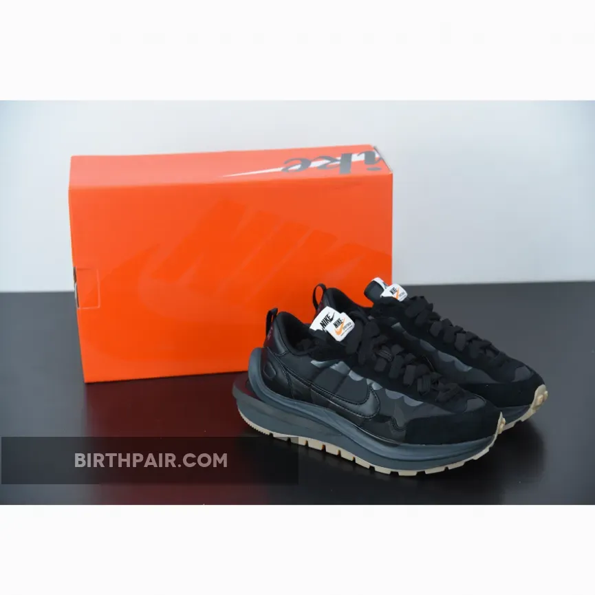sacai x Nike VaporWaffle 'Black Gum' DD1875-001 / nike sacai vapor waffle black