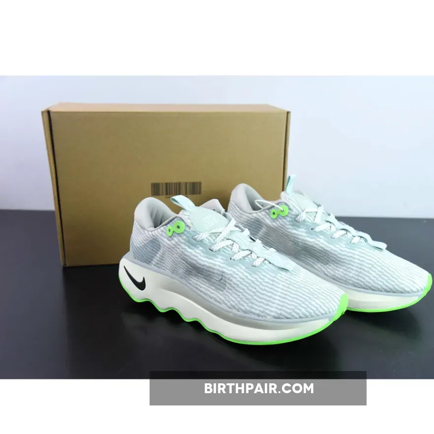 Light Silvery Green / Nike Motiva Silver Green DV1238-002
