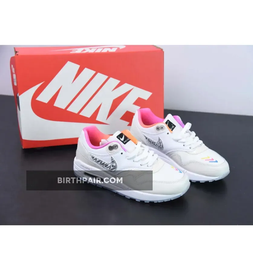 Nike Air Max 11.5 Nike Air Max 1 'Unlock Your Space'