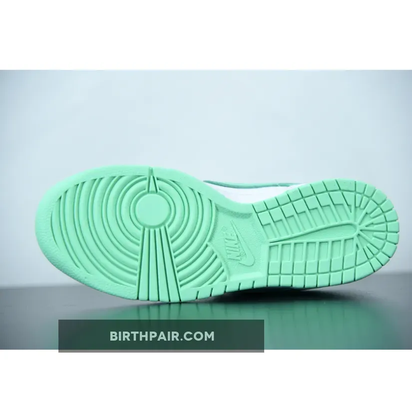 Nike Dunk Low White/Green Glow Nike Green Glow DD1503-105