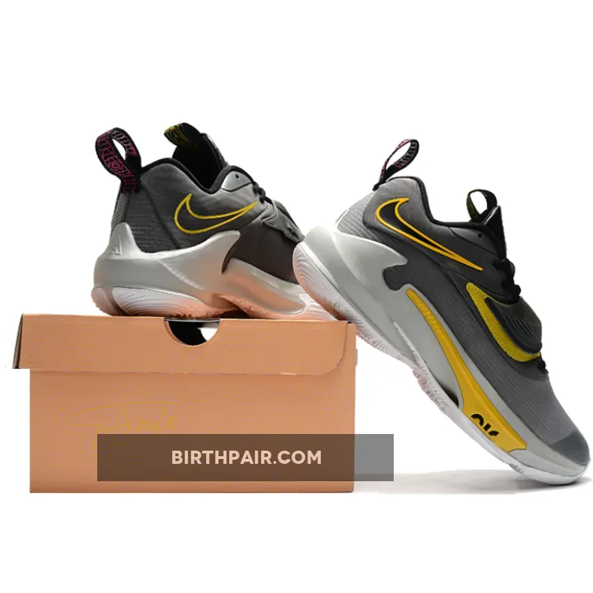 Zoom Freak 3 Iron Grey, Nike Zoom Freak 3 'Low Battery' Grey/Yellow-Black