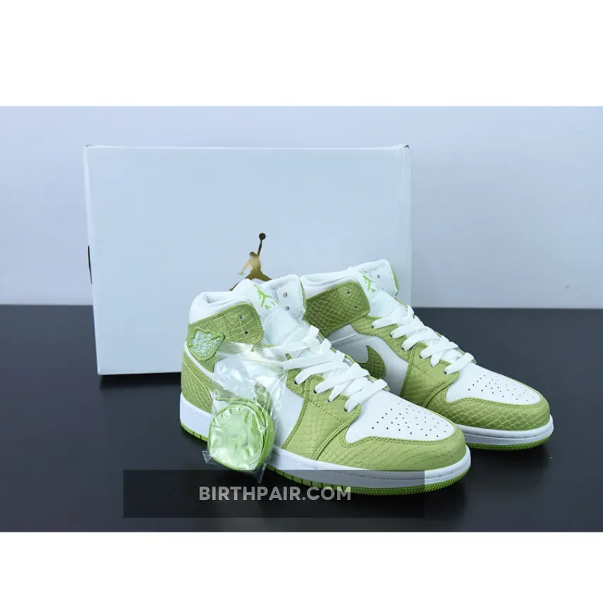 Wmns Air Jordan 1 Mid Se Green Python Air Jordan 1 Mid 'Green Python' White/Vivid Green