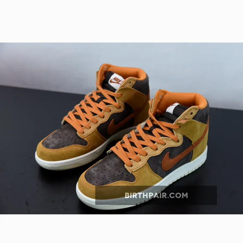 Nike Dunk High Velvet Brown/Dark Russet-Dark Curry-Sail