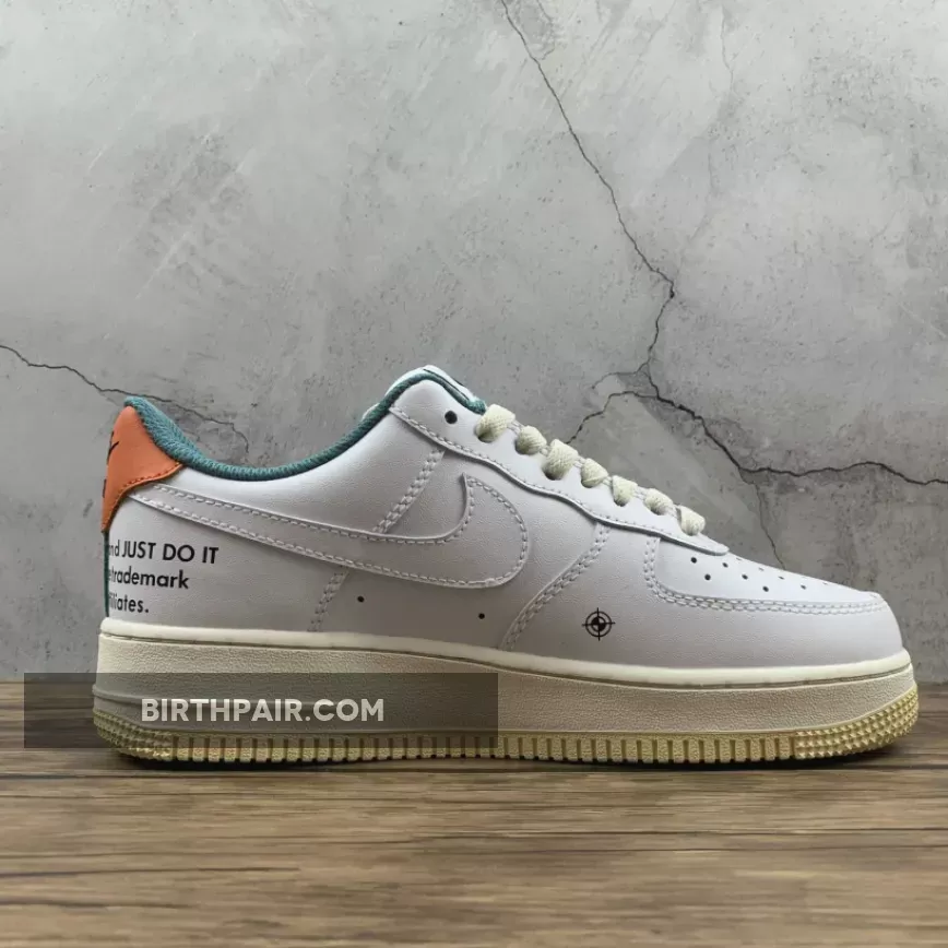 Air Force 1 07 Le / Nike Air Force 1 '07 LE White/White/Sail/Starfish
