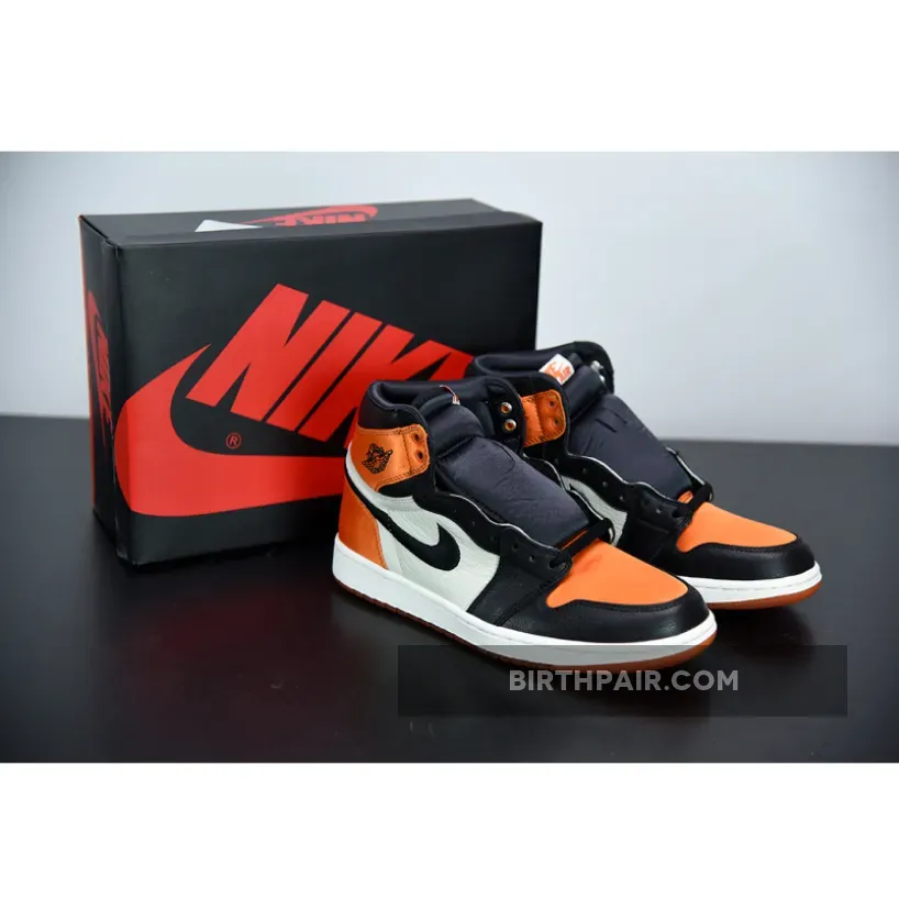 Shattered Backboard Satin Air Jordan 1 'Satin Shattered Backboard' Black/Starfish-Sail-Black AV3725-010