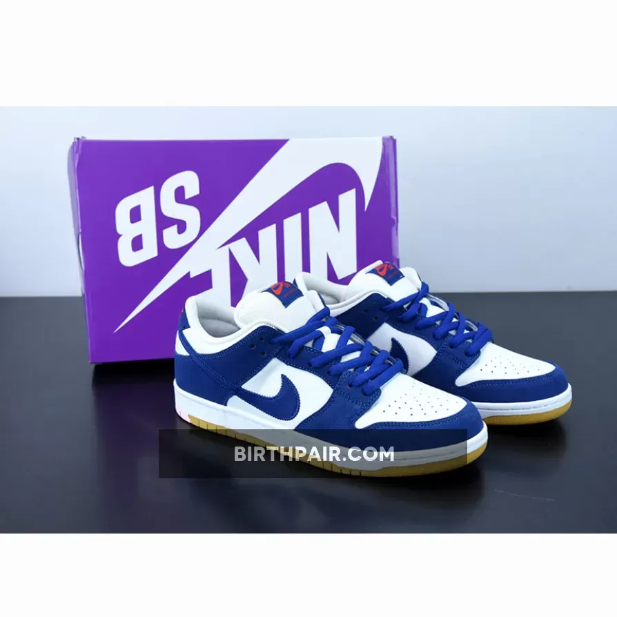 Nike SB Dunk Low "Los Angeles Dodgers" Deep Royal Blue DO9395-400