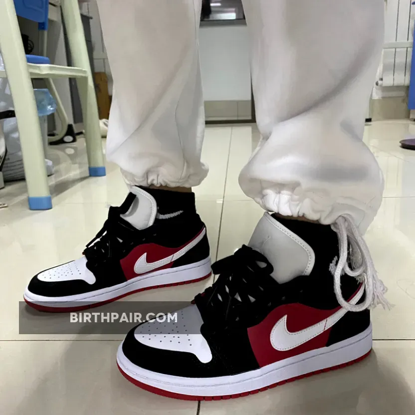 Air Jordan 1 Low 'Chicago' Black White Gym Red / Jordan Chicago Low