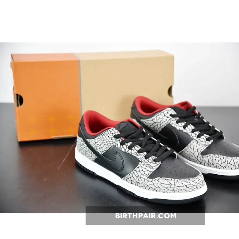 Supreme x Nike SB Dunk Low Pro Black Cement / supreme sb dunk