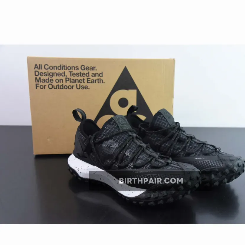 Nike Acg Mountain Fly Low Black / Anthracite Nike ACG Mountain Fly Low Haven Black DD4565-001