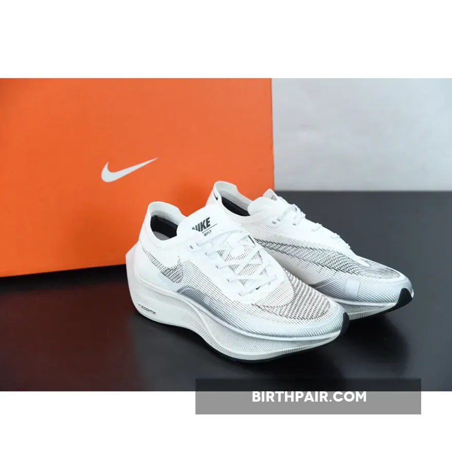 Nike Vaporfly Size 9 Nike ZoomX VaporFly NEXT% 2 White Silver