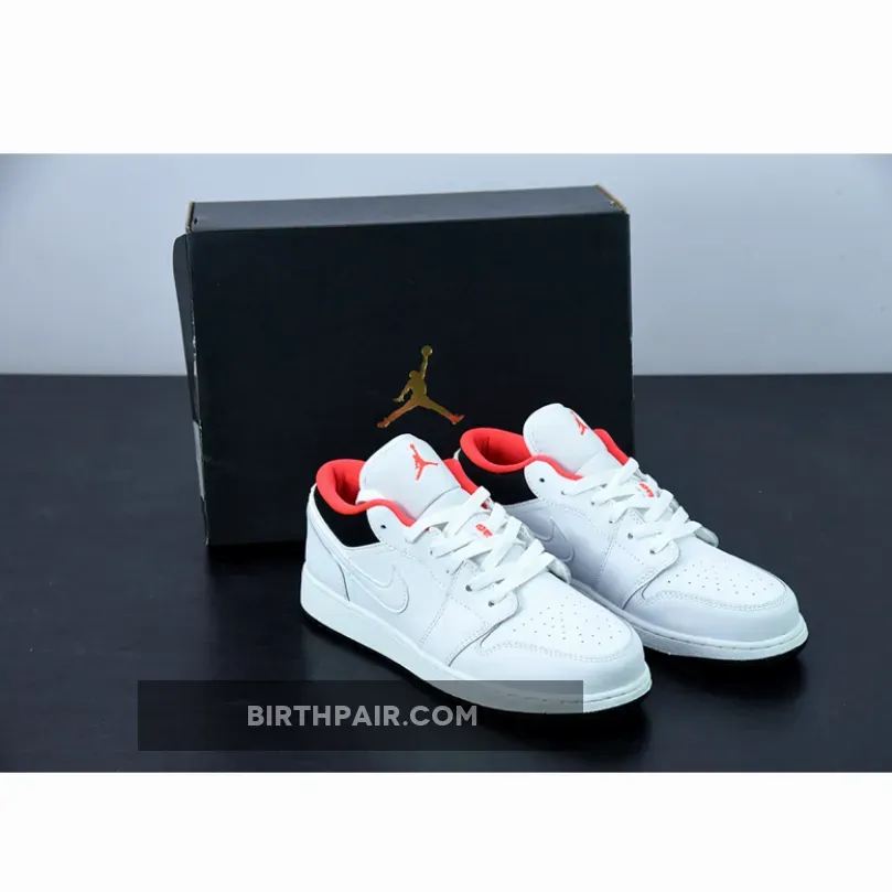 Chicago 1 Gs - Air Jordan 1 Low GS Chicago Home 553560-160