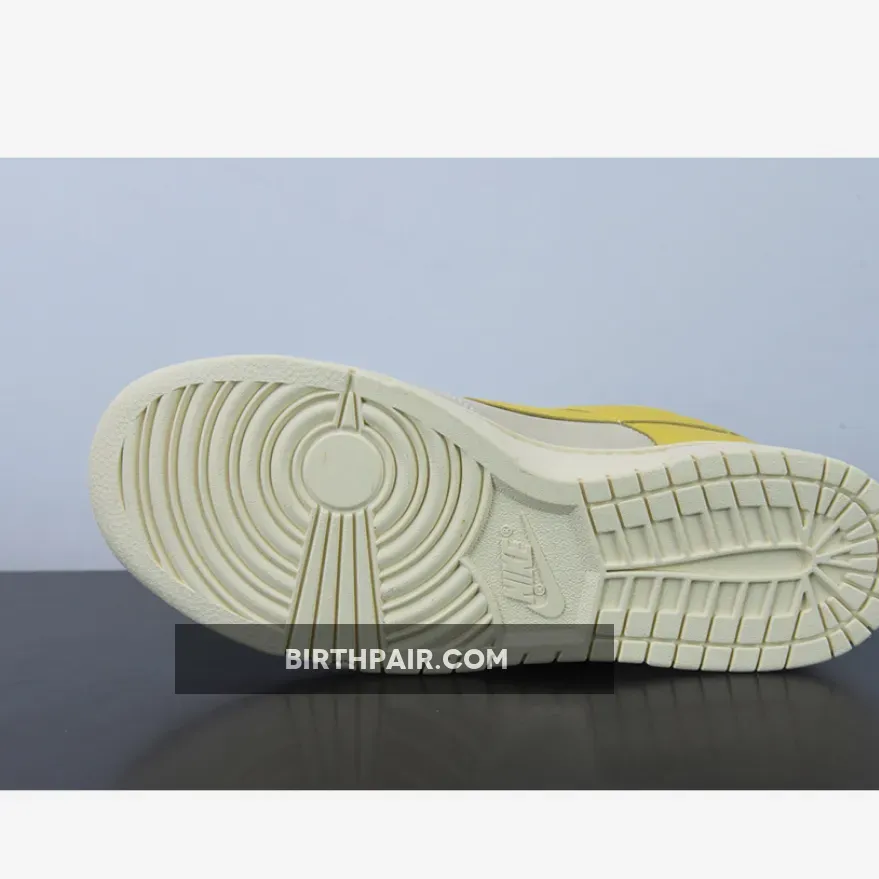 Banana Dunks Low, Nike Dunk Low Banana Coconut Milk/Vivid Sulfur-Cacao Wow