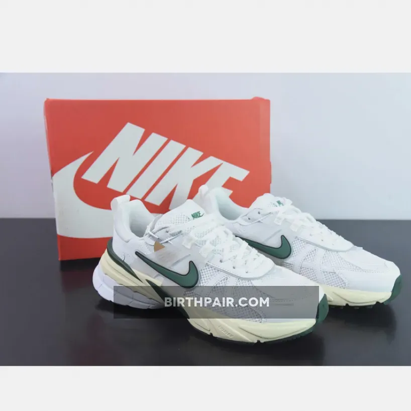Green And White Nike / Nike Runtekk White Sail Green
