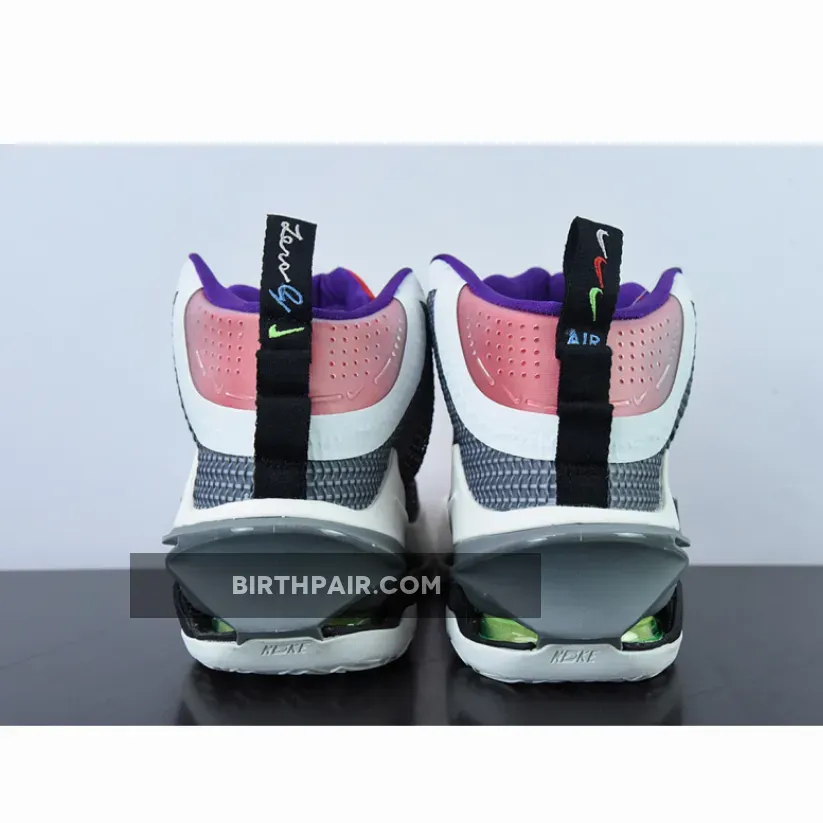 Nike Air Zoom G.t. Jump Size 13 / Nike Air Zoom GT Jump White/Red-Blue