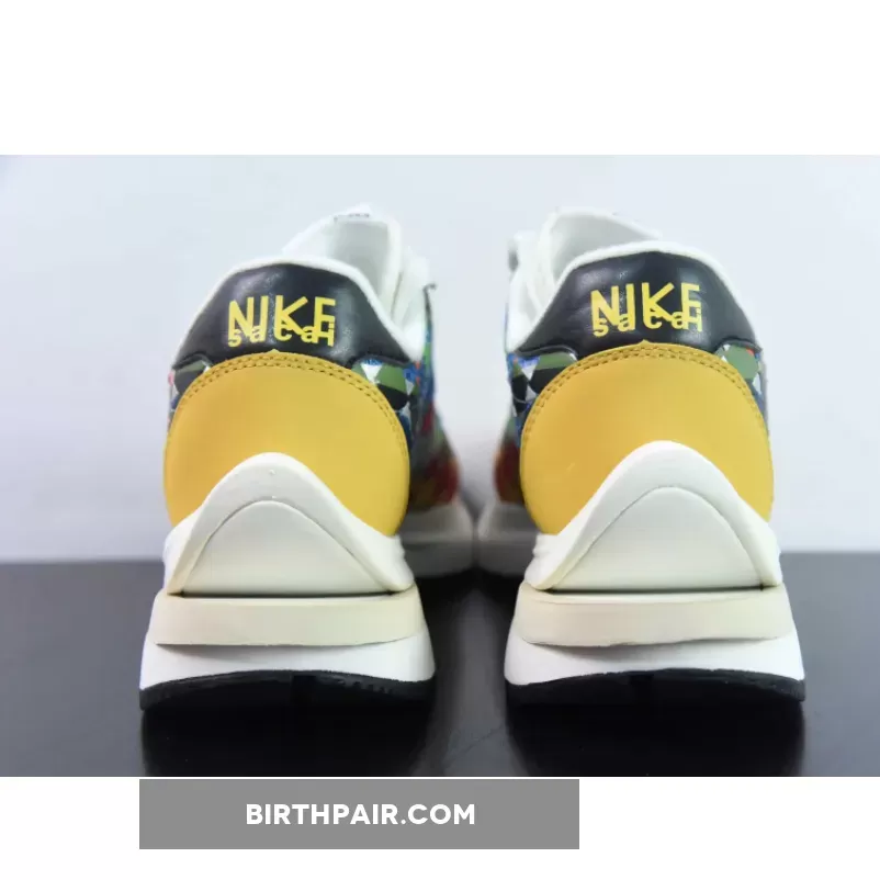 sacai x Nike LDVaporwaffle Mix Low Green Gusto/Safety Orange-Sail