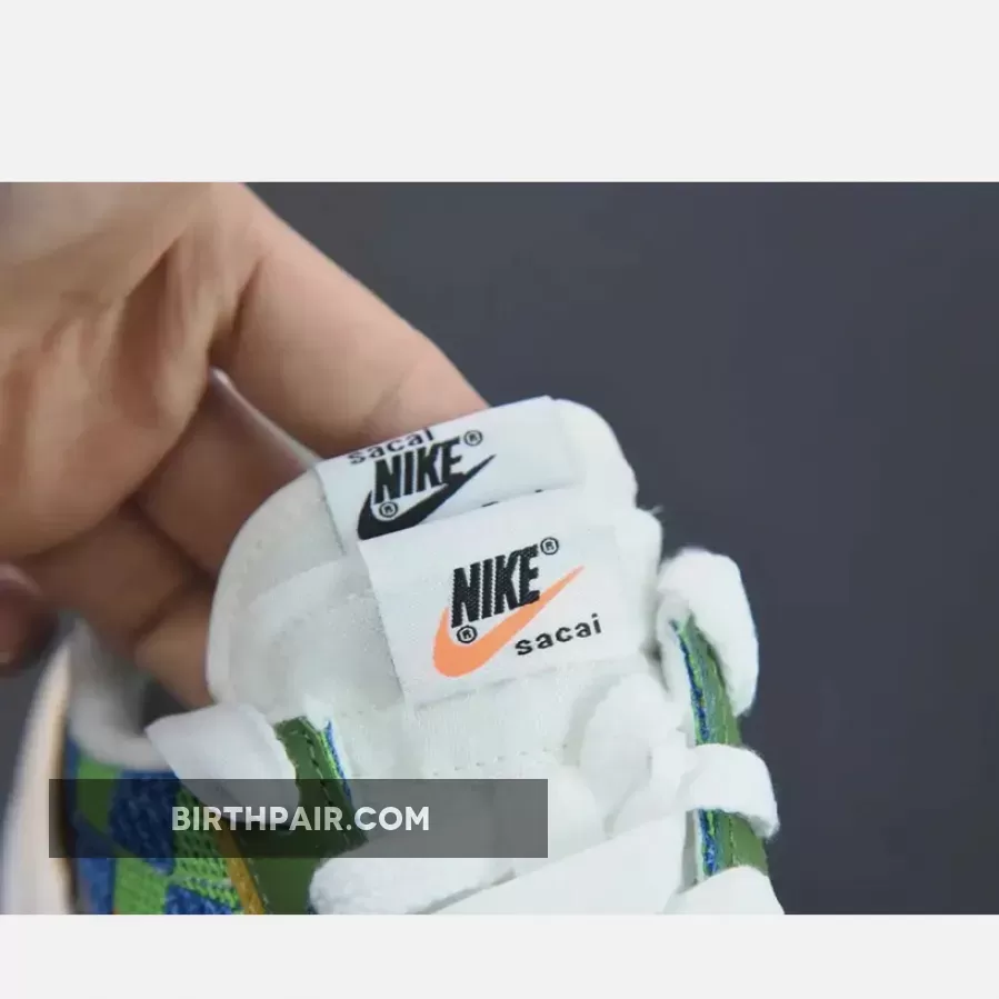 sacai x Nike LDVaporwaffle Mix Low Green Gusto/Safety Orange-Sail