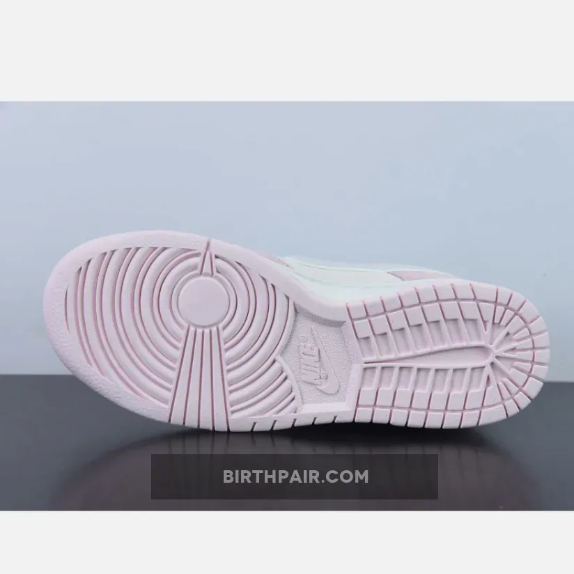 Pink Suede Dunk Low, Nike Dunk Low Pink Foam/Pure Platinum