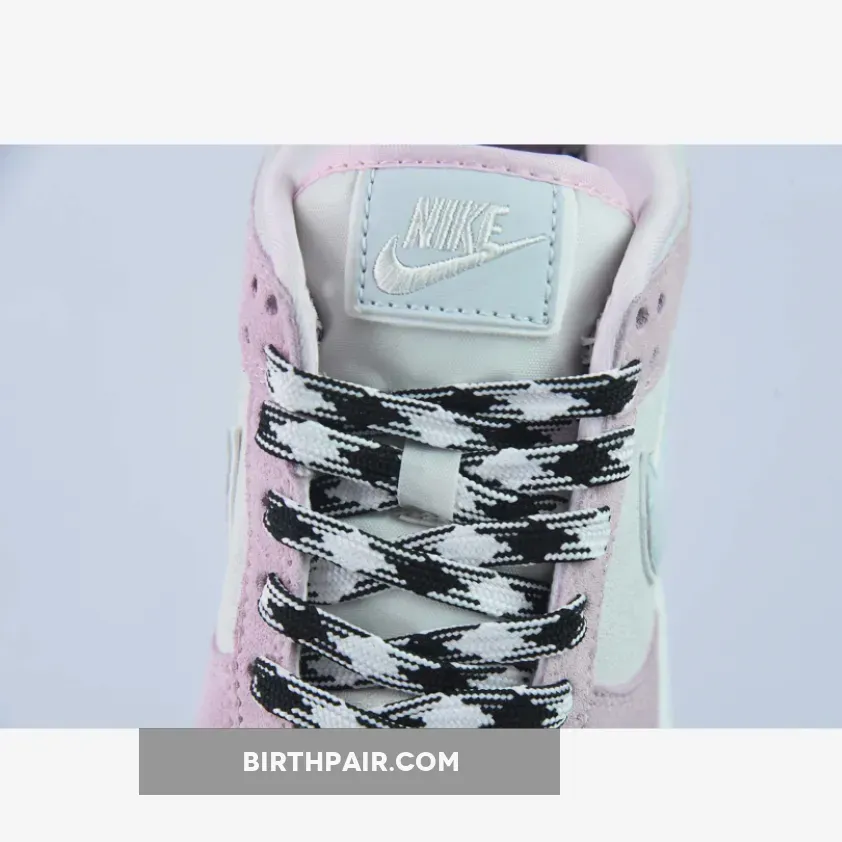 Pink Suede Dunk Low, Nike Dunk Low Pink Foam/Pure Platinum