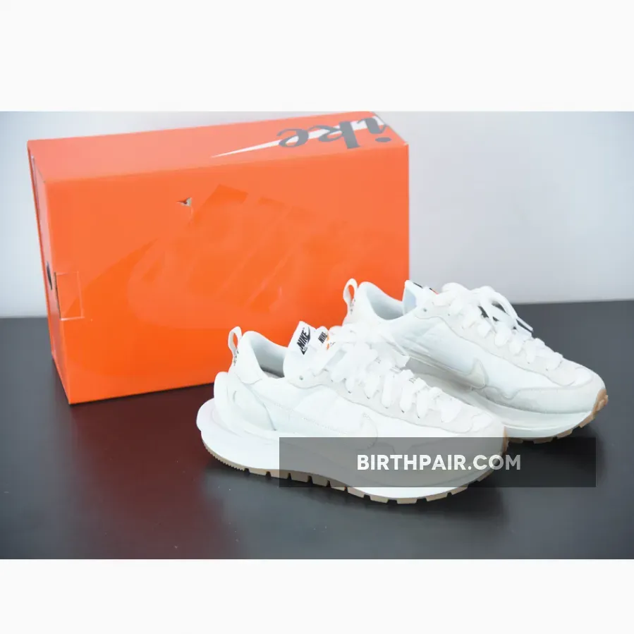 Sacai X Nike Vaporwaffle Sizing sacai x Nike VaporWaffle White/Sail-Sail DD1875-100
