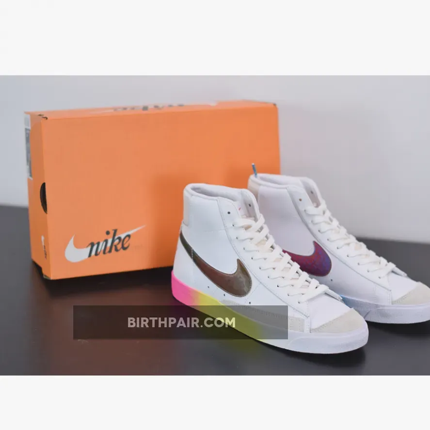 Nike Blazer Mid ’77 Vintage White/Bright Cactus-Hyper Pink