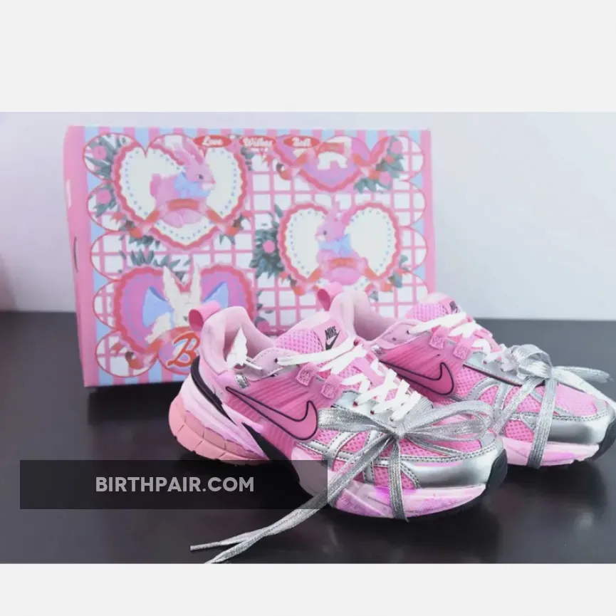 Nike WMNS Runtekk Pink Silver Black New Releases