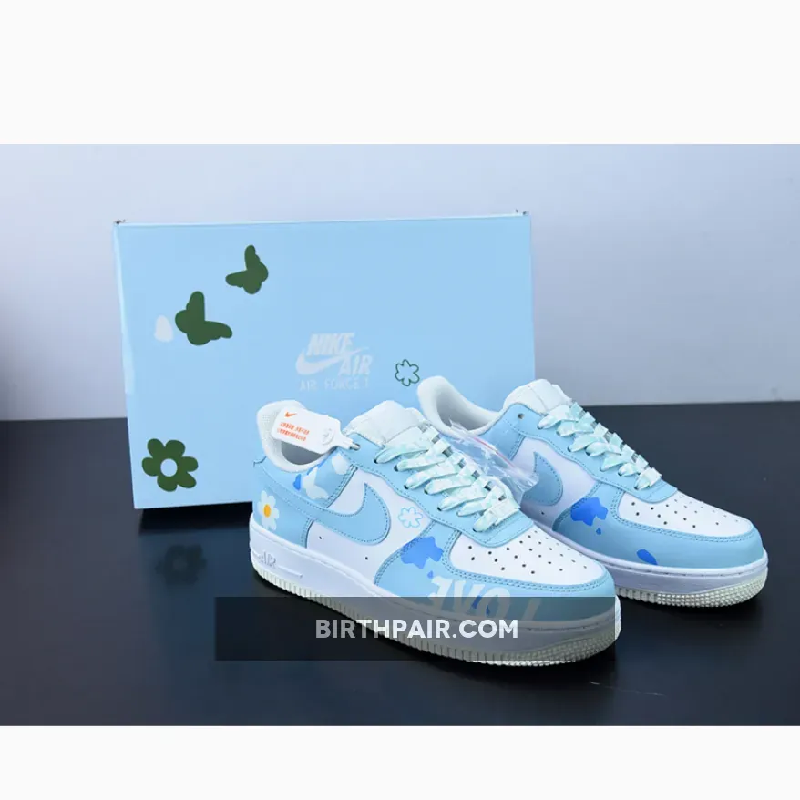 Nike Air Force 1 Low 'Love' Light Blue White / Light Blue Air Forces
