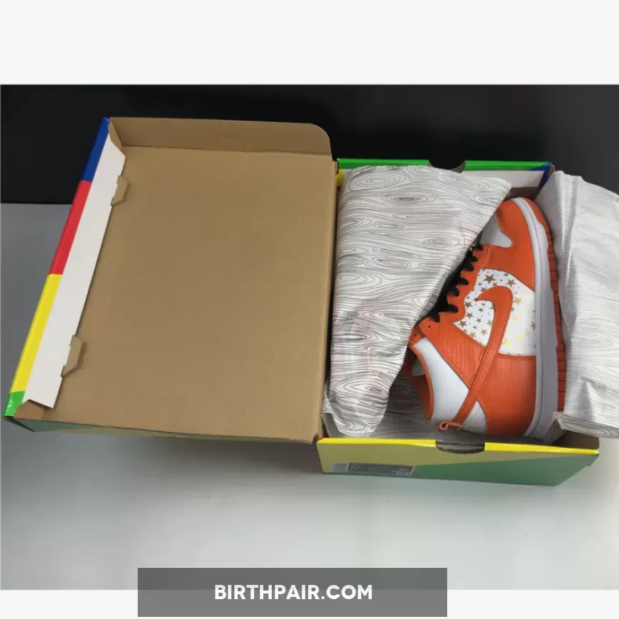 Supreme Nike Dunk High, Supreme x Nike SB Dunk High Pro 'Orange Stars'