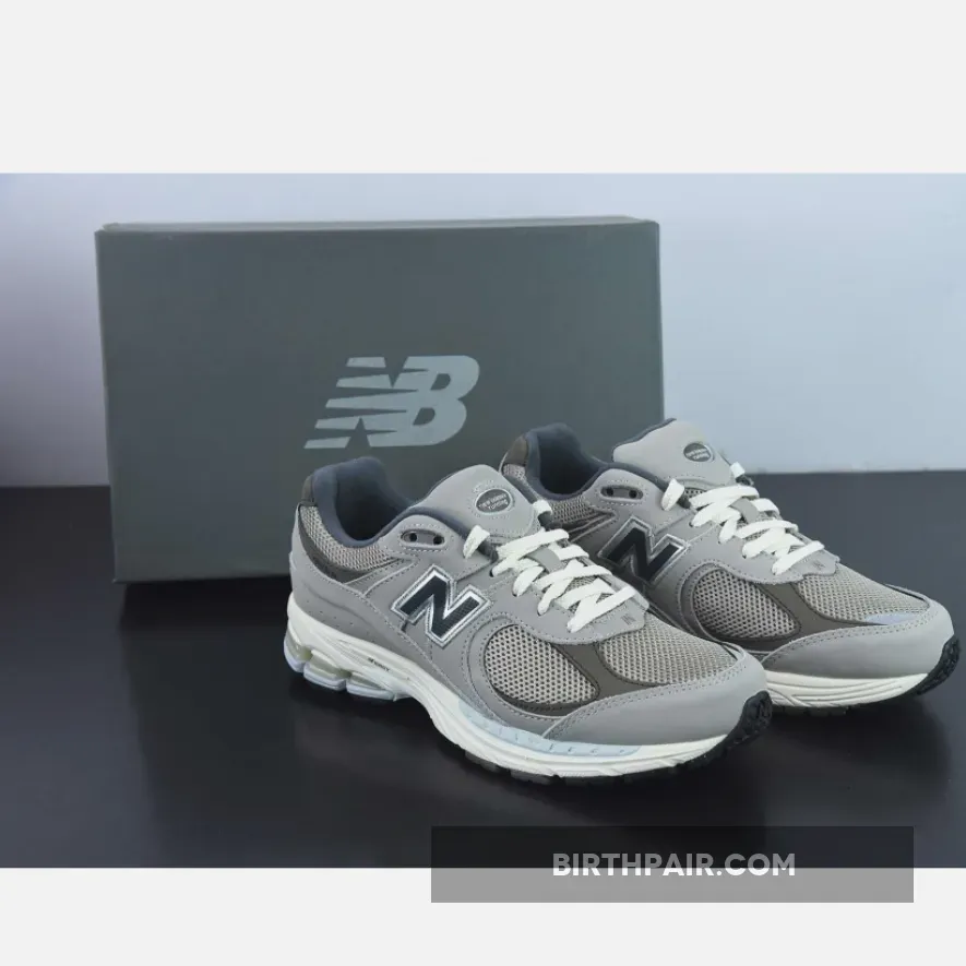 New Balance 2002r Warm Alpaca New Balance 2002R 'Warm Alpaca/Light Chalkboard'