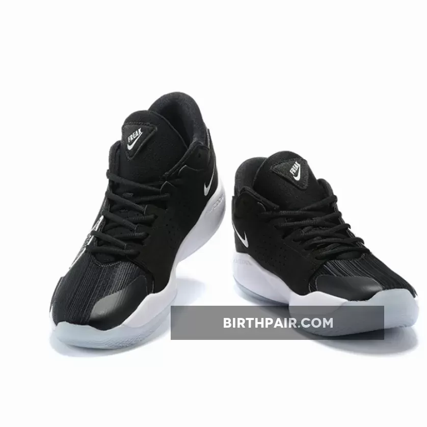 Nike Zoom Freak 2 White Black zoom freak 2 size 13