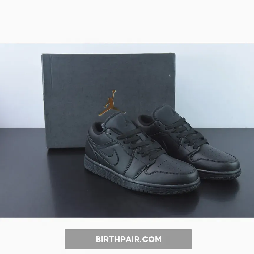 Air Jordan 1 Low Triple Black Triple Black Jordan 1 Low 553558-093