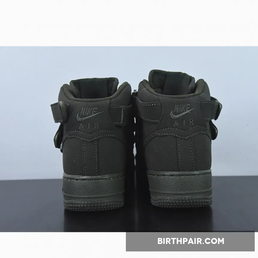 Billie Air Forces / Billie Eilish X Nike Air Force 1 High Sequoia