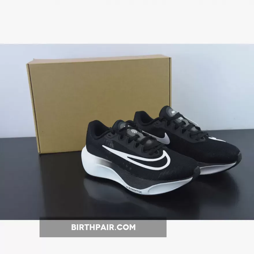 Nike Zoom Fly 5 Black White DM8968-001 / nike zoom fly 5 review
