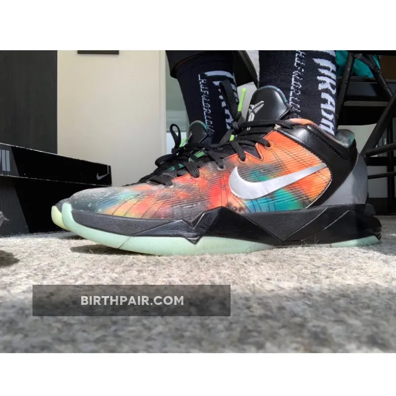 Kobe Galaxies / Nike Zoom Kobe 7 As 'Galaxy' BLACK/MTLLC SLVR-TTL ORNG-VLT