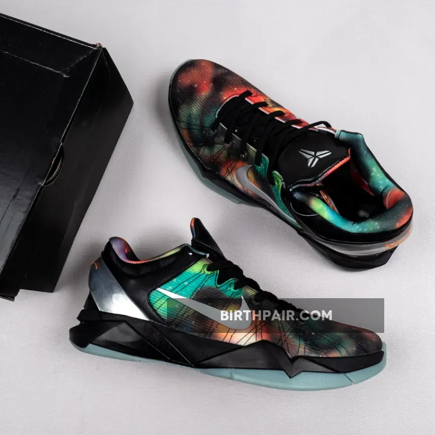 Kobe Galaxies / Nike Zoom Kobe 7 As 'Galaxy' BLACK/MTLLC SLVR-TTL ORNG-VLT