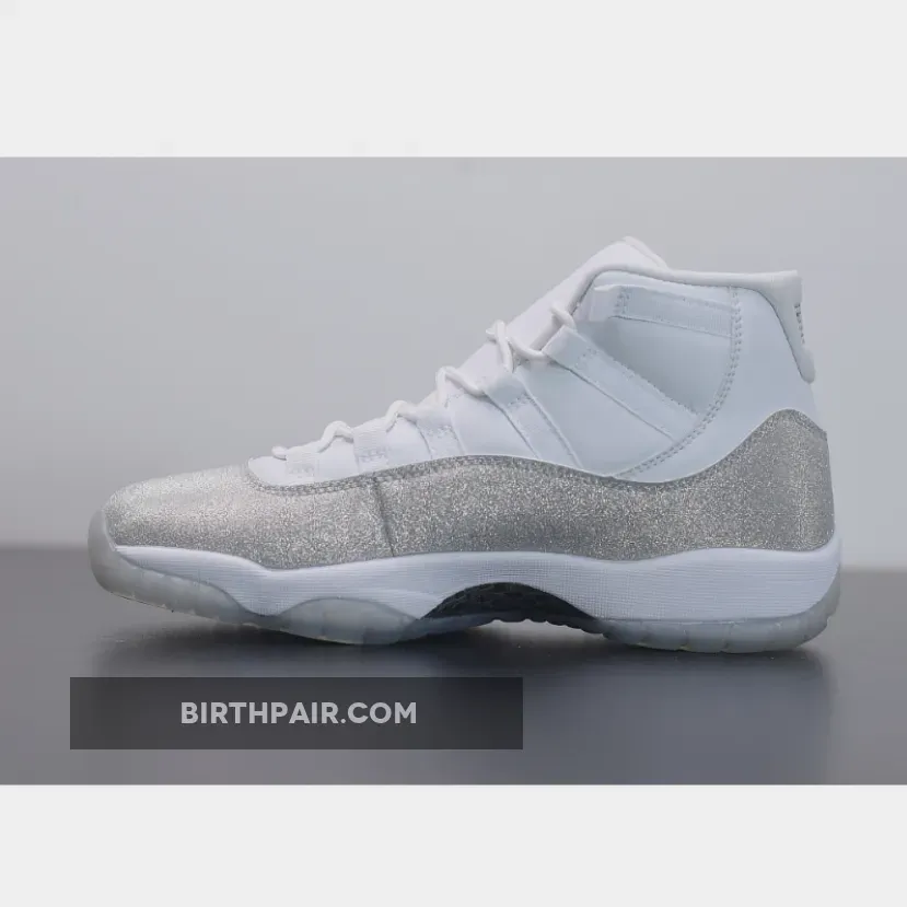 Jordan 11 Vast Grey Metallic Jordan 11 AR0715-100