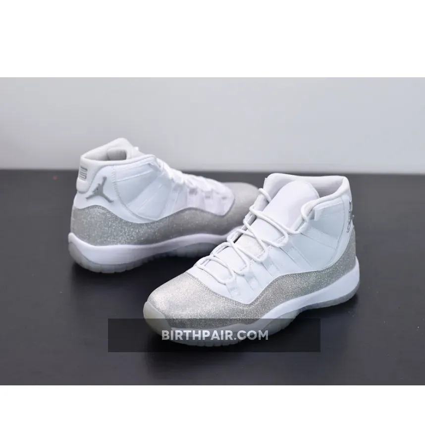 Jordan 11 Vast Grey Metallic Jordan 11 AR0715-100