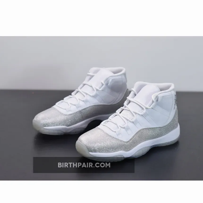 Jordan 11 Vast Grey Metallic Jordan 11 AR0715-100