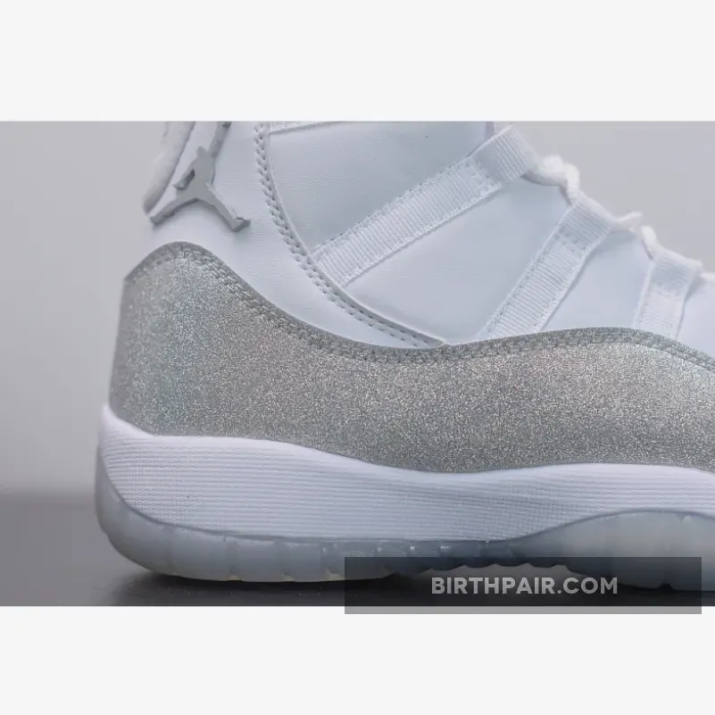 Jordan 11 Vast Grey Metallic Jordan 11 AR0715-100